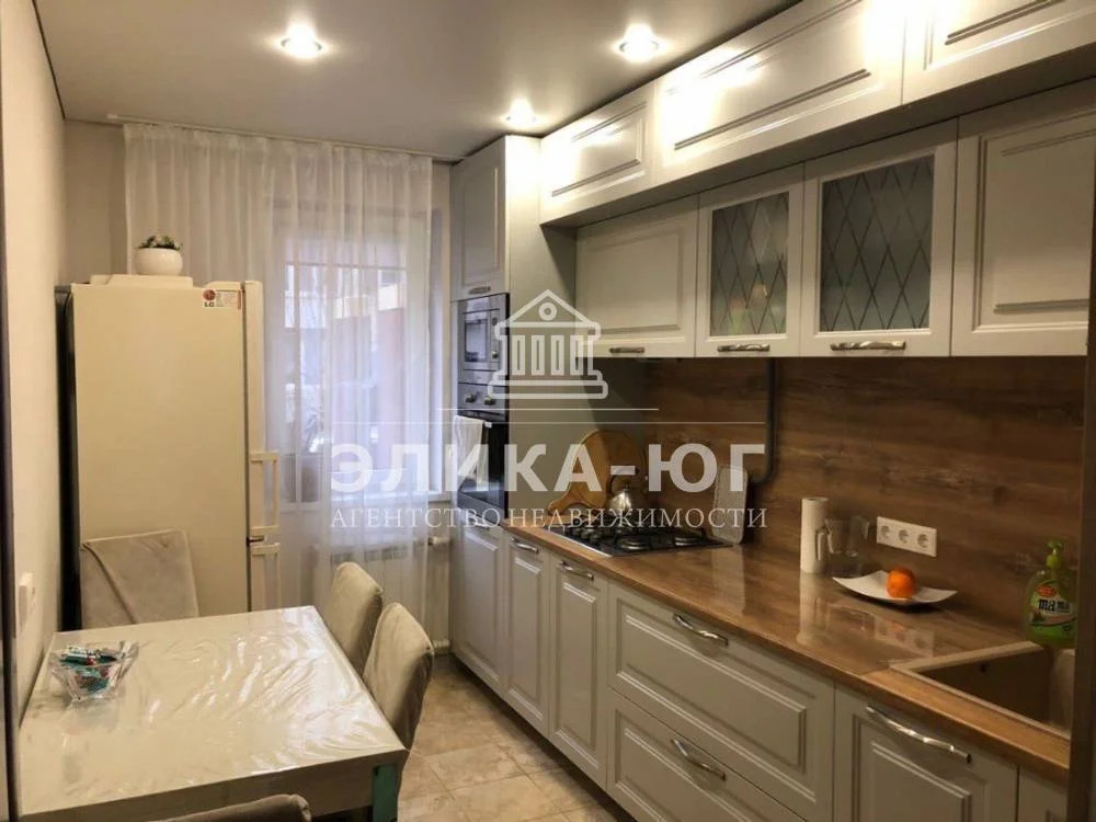 Продажа квартиры, Новомихайловский, Крымский район, 2-мкр. - Фото 0
