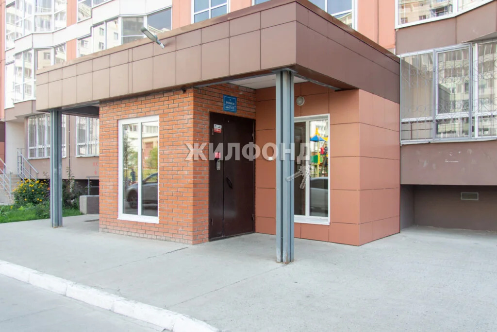 Продажа квартиры, Новосибирск, ул. Олеко Дундича - Фото 1