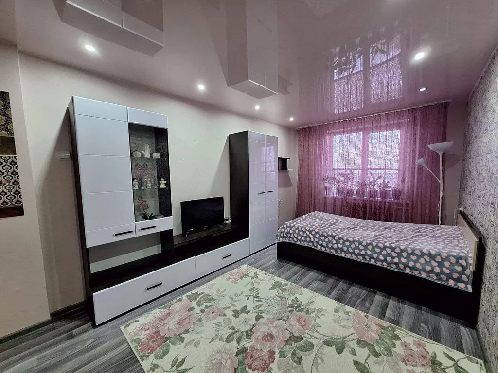 Продам 2-комн. квартиру 45.4 кв.м. - Фото 0