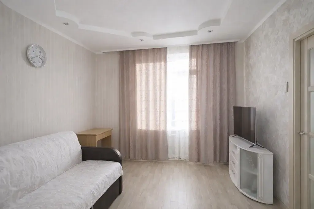 Квартира по ул. Свердлова 12 - Фото 1