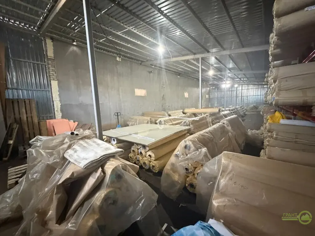 Сдам склад 380 м2 в раоне СК ВИРАЖ Белгород - Фото 2