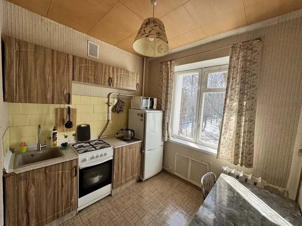 2-к. квартира, 45 м, 2/5 эт. - Фото 3