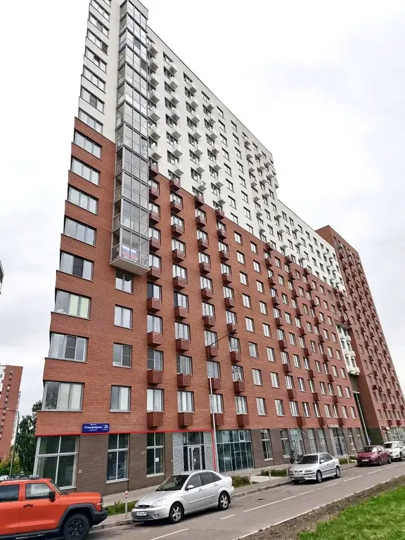 Продажа торгового помещения в ЖК Новотомилино - Фото 1