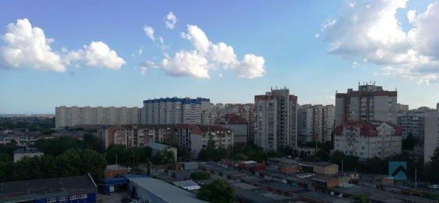 Улица шаумяна краснодар. Средняя улица краснодар. Улица шаумяна краснодар. Улица матросова краснодар. Краснодар ул харьковская.