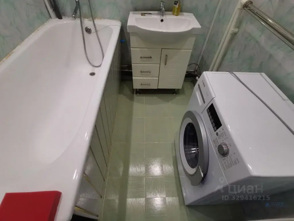 Купить двухкомнатную квартиру 56.4м ул. Советская, 64А, Магаданская .. - Фото 15