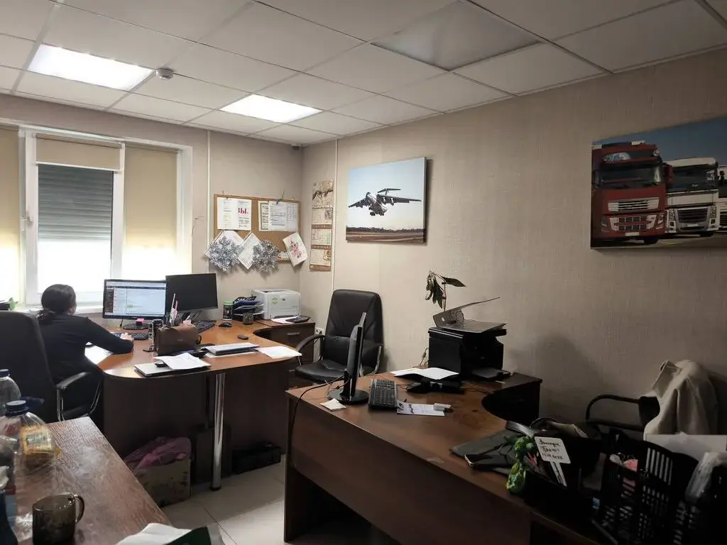 Нежилое помещение 129,8 м2 с отдельным входом в жилом доме - Фото 12