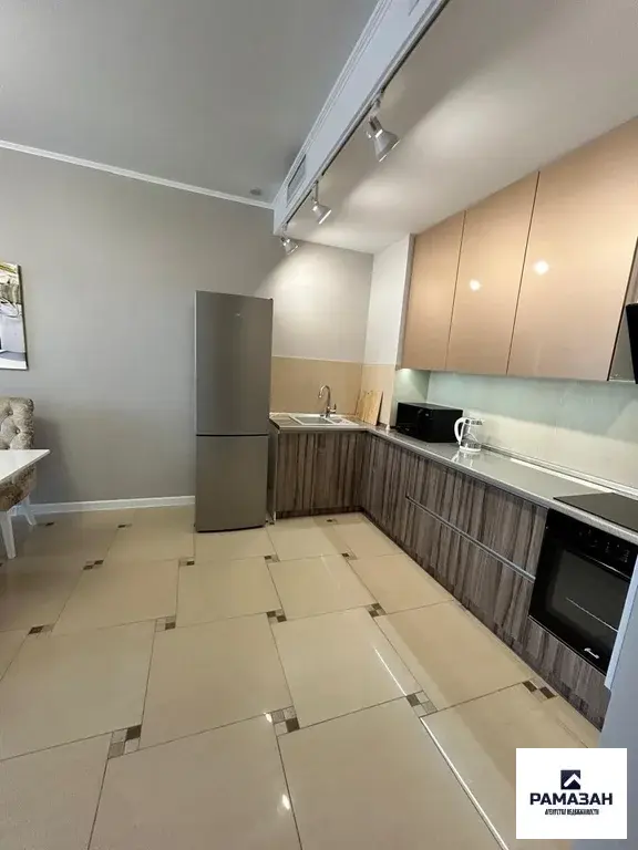 2-ком квартира ул.Альберта Камалеева, дом 1 - Фото 5