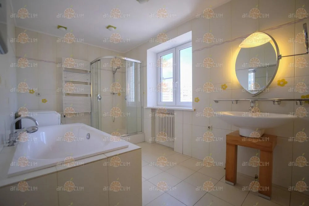 4-комн. квартира - Фото 15