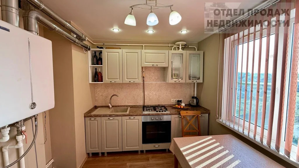 Квартира с евро ремонтом - Фото 1