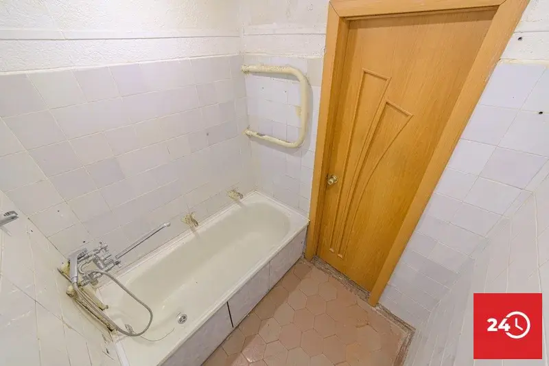 Продается 2 комнатная квартира на Южной поляне с удачным расположением - Фото 16