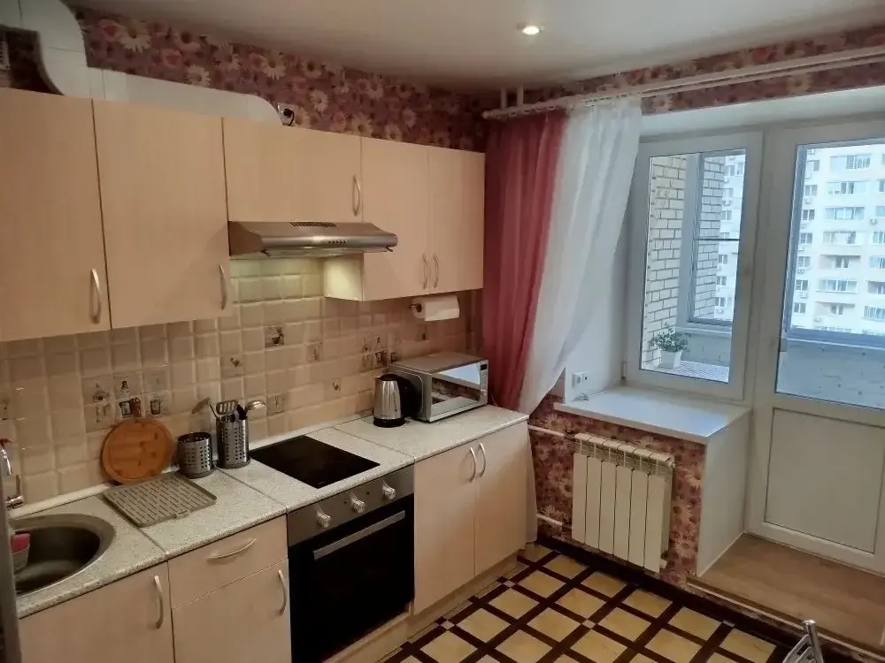 1-к. квартира, 40 м, 11/15 эт. - Фото 1