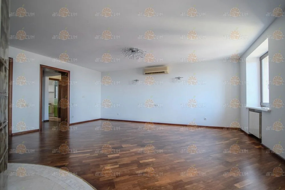 4-комн. квартира - Фото 3