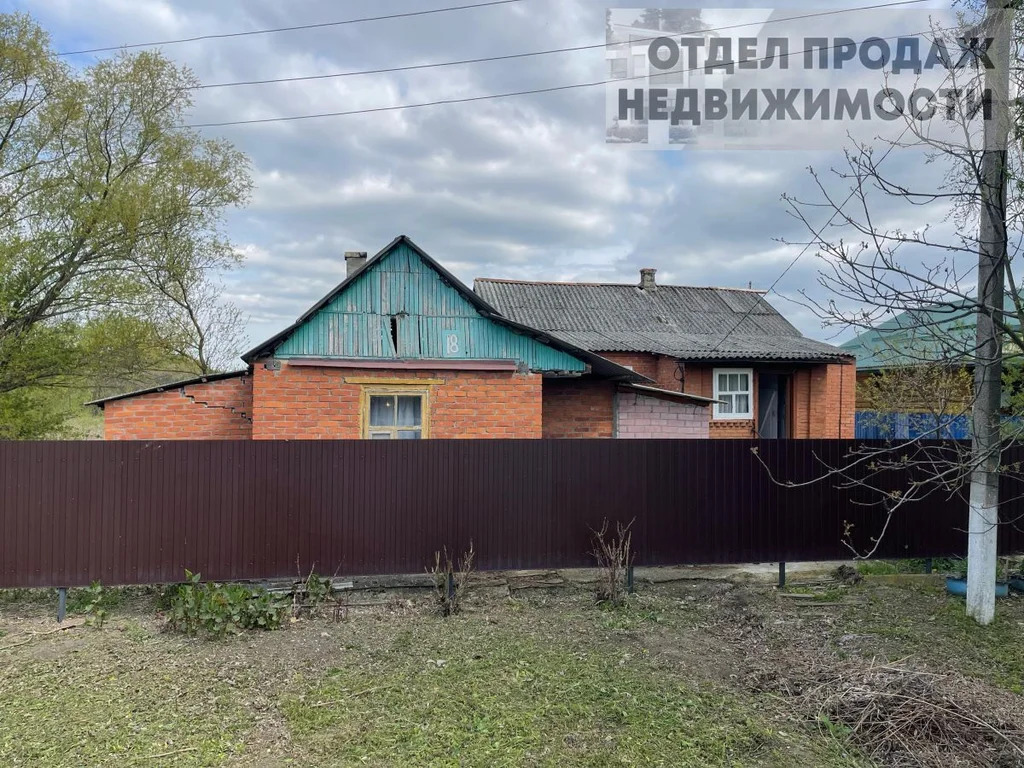 Дом в пригороде - Фото 0