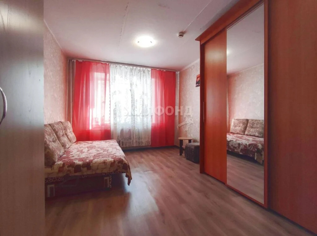 Продажа комнаты, Новосибирск, ул. Ломоносова - Фото 1