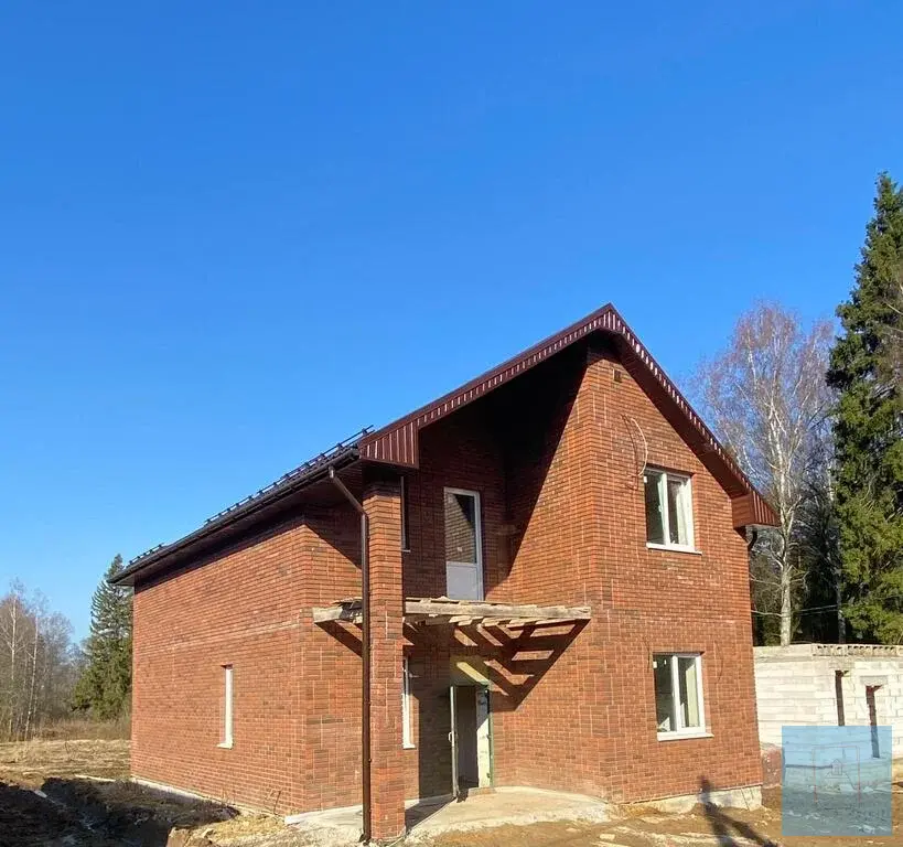 156 кв.м. дом в окружении леса - Фото 1