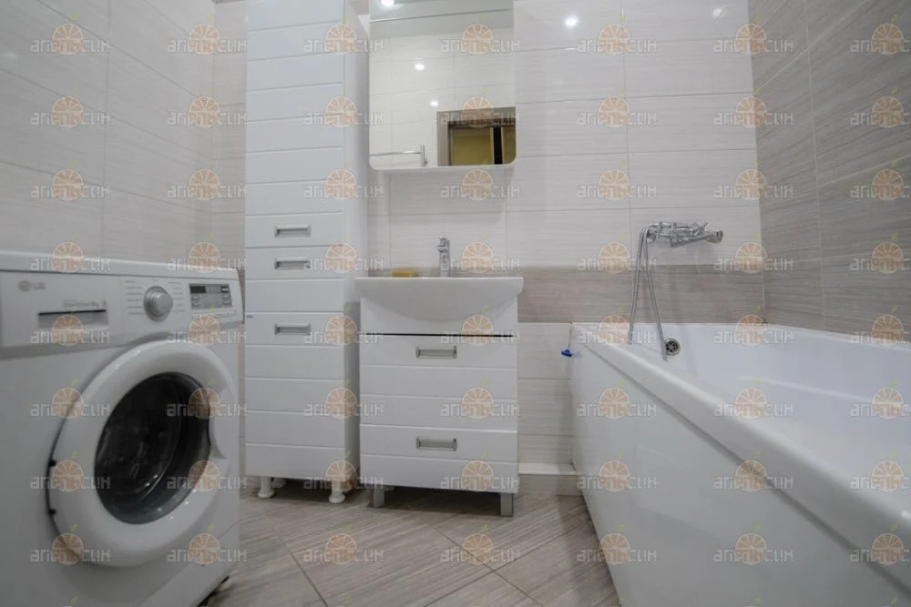 2-комн. квартира - Фото 11