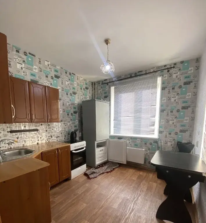 Бийск, Революции 100 - Фото 2