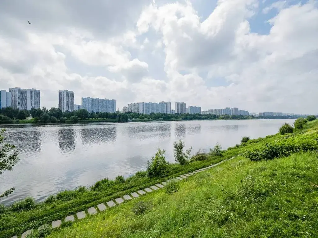 Продам квартиру с видом на реку и новым ремонтом! - Фото 48