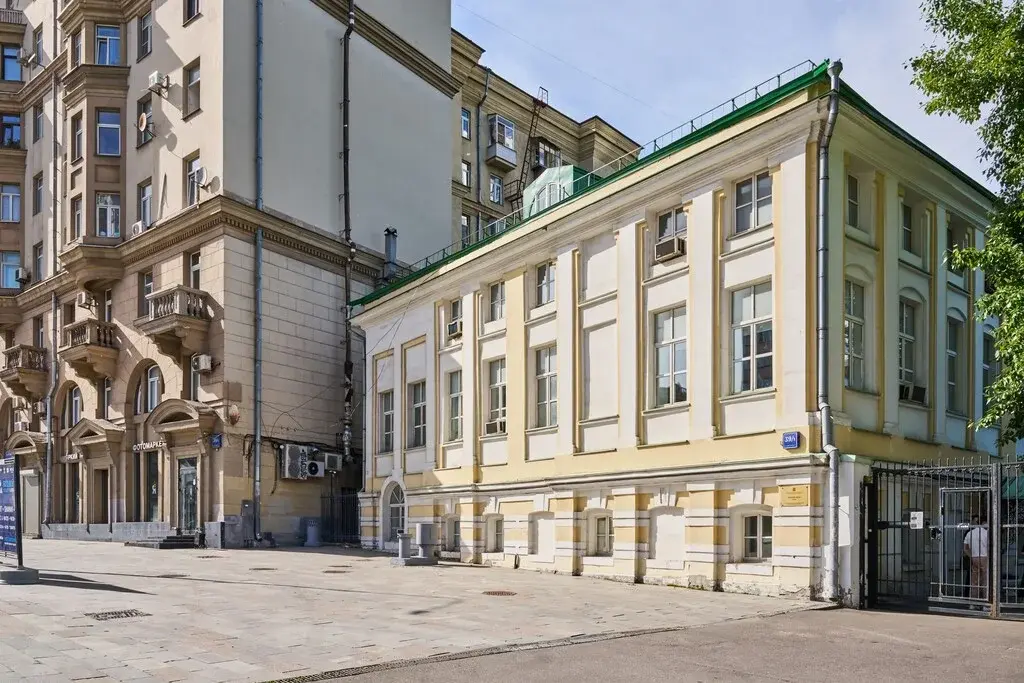 Особняк на Земляном валу - Фото 1