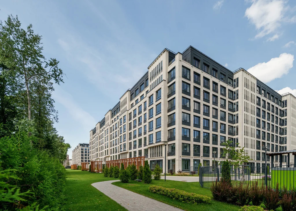 Продажа квартиры, м. Крестовский остров, Петровский пр-кт. - Фото 1