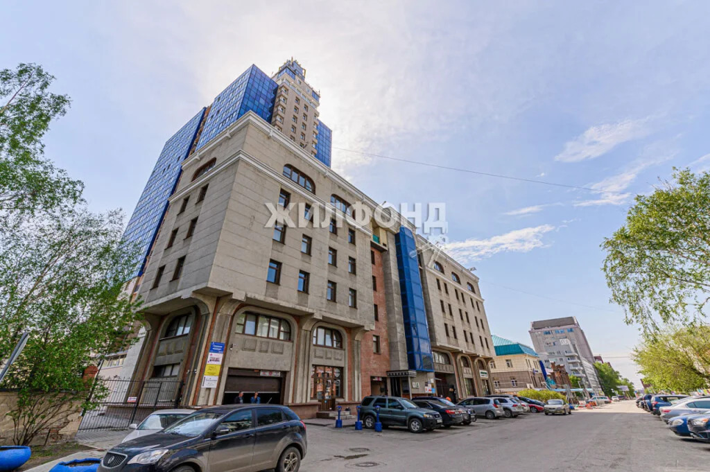 Продажа квартиры, Новосибирск, ул. Коммунистическая - Фото 1