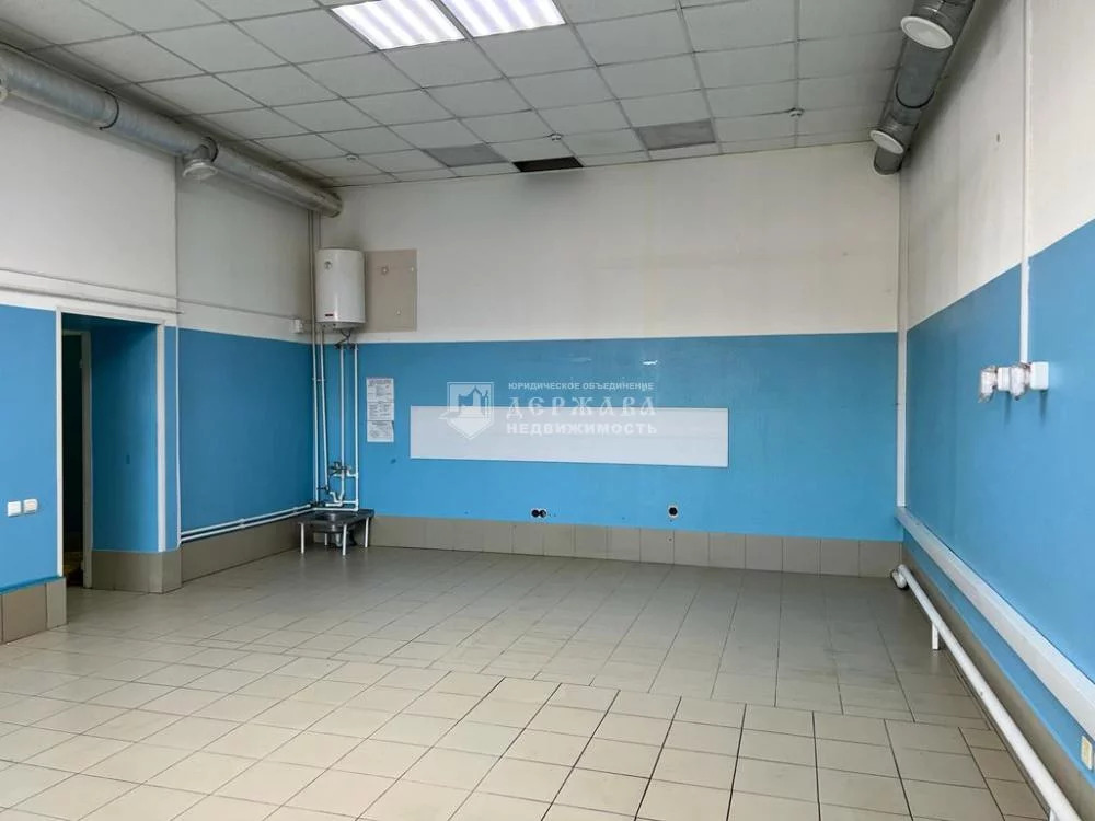 Помещение кемерово. Проспект Кузнецкий 250а Кемерово. Кузнецкий проспект 250 а фото