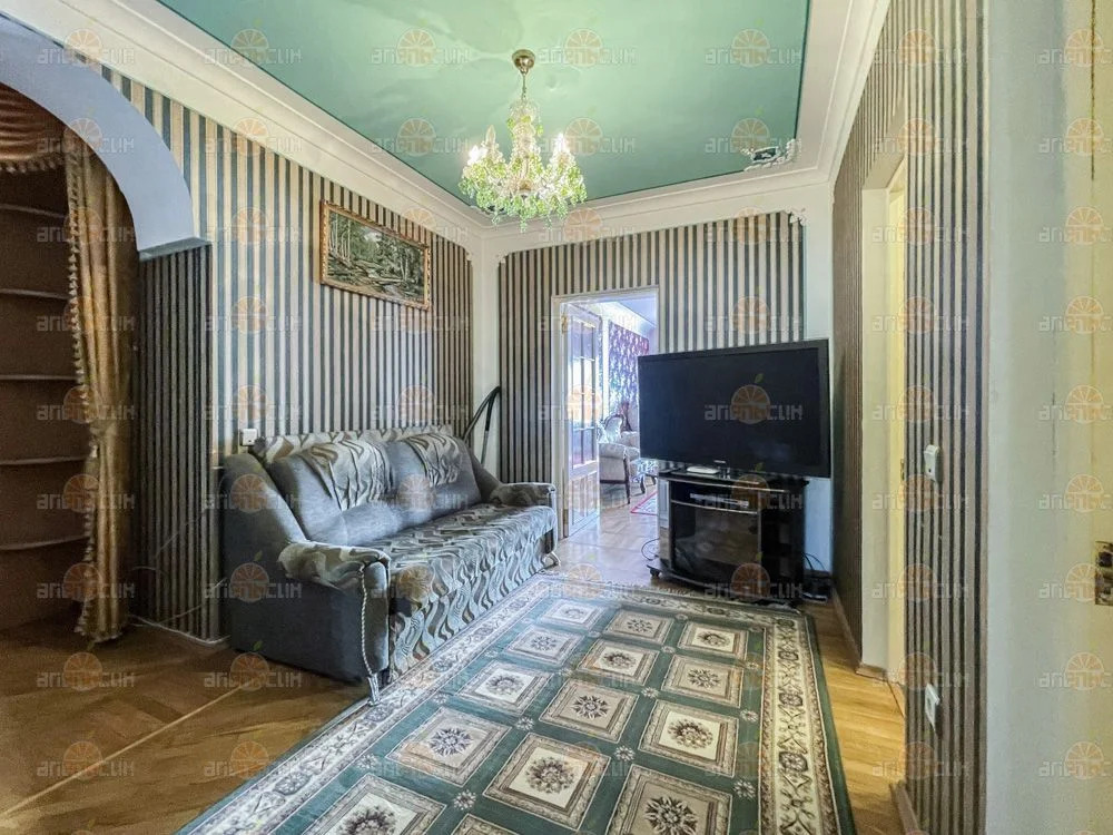 3-комн. квартира - Фото 9