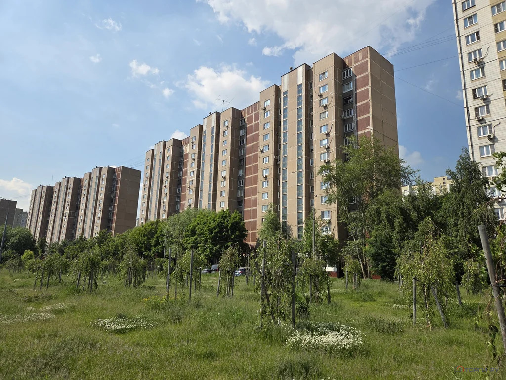 Продажа торгового помещения, Керамический проезд - Фото 1