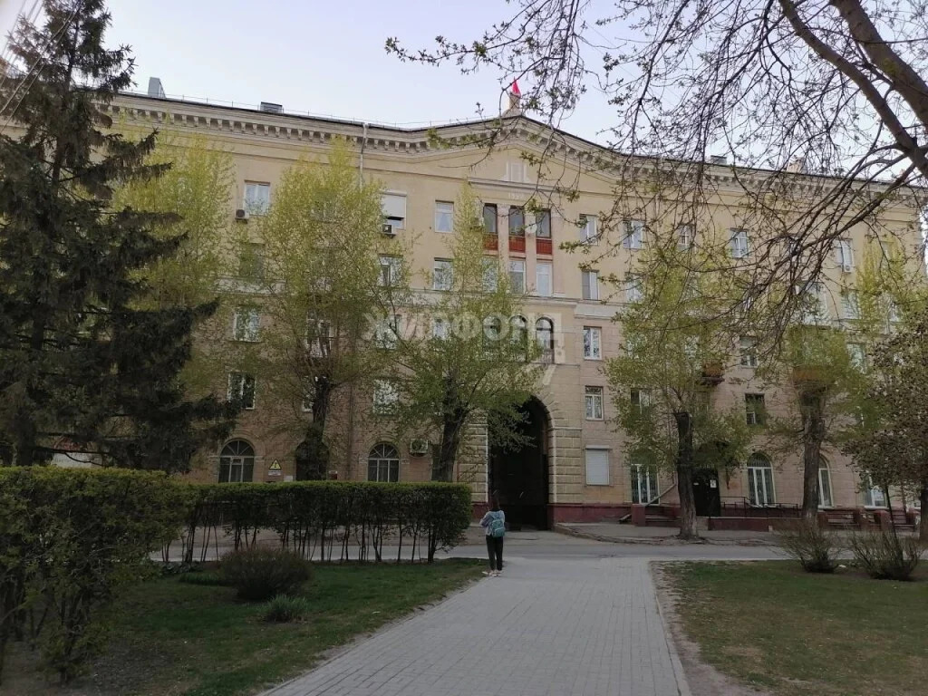 Продажа квартиры, Новосибирск, Дзержинского пр-кт. - Фото 0