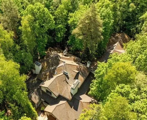 Продаю дом в Подмосковье 1050 кв.м. с участком 24 сот. 13 км. От МКАД. - Фото 11