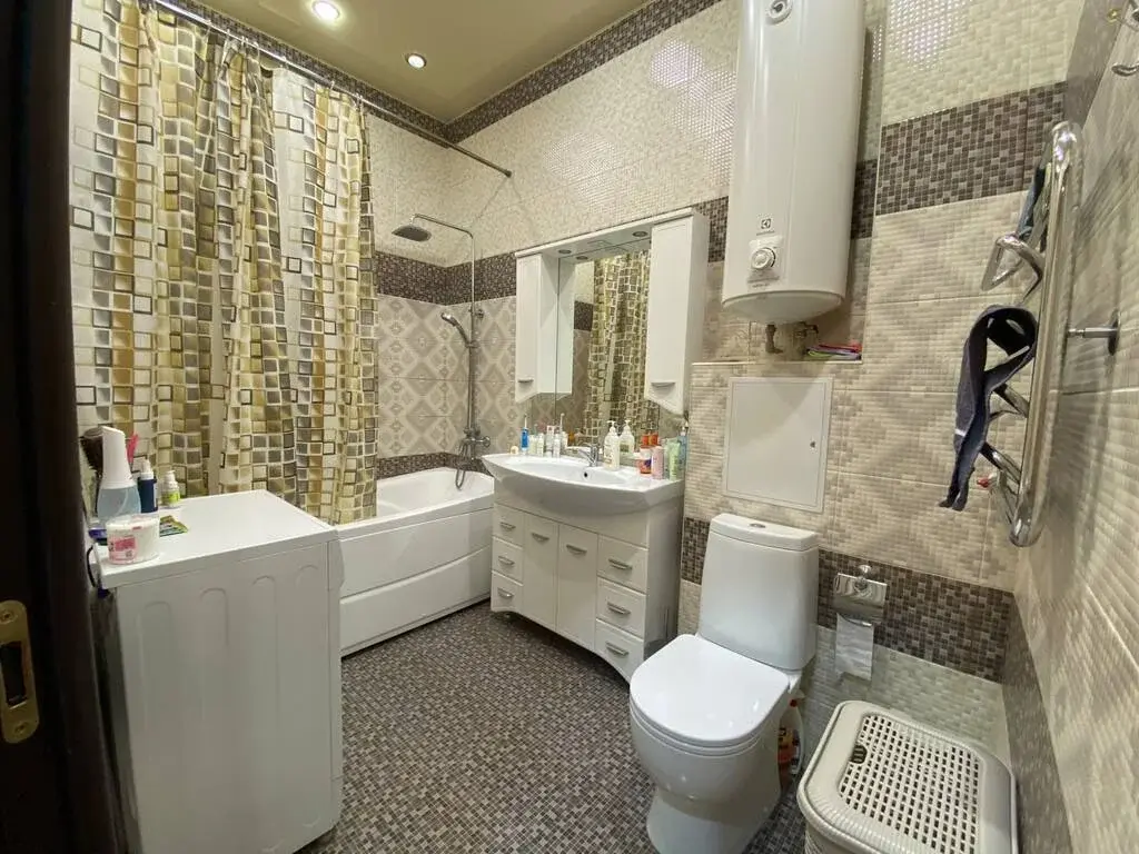 Продается 4-комнатная квартира с ремонтом,мебелью и кладовой в подарок - Фото 12