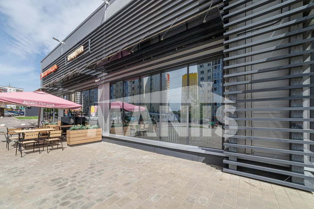 Здание (Торговый Центр) - Фото 4