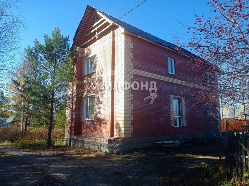 Продажа дома, Новосибирск, ул. Бурденко - Фото 3