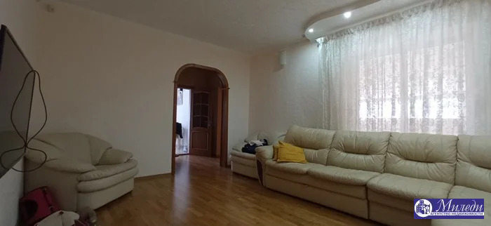 Продажа дома, Батайск, ул. 50 лет Октября - Фото 1