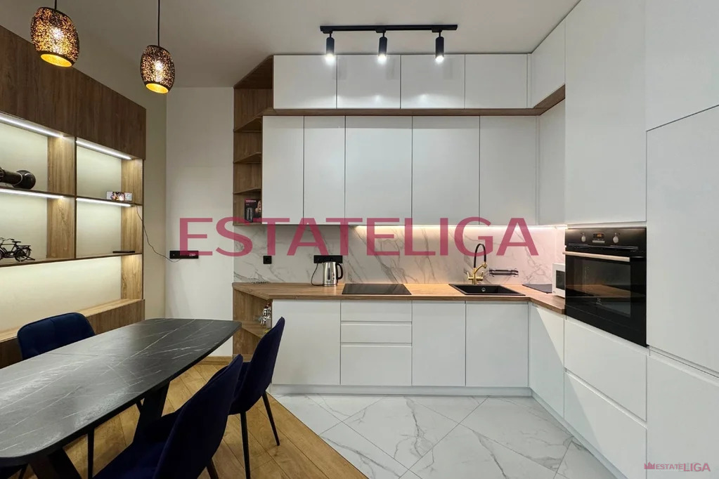 Продажа квартиры, ул. Василисы Кожиной - Фото 1