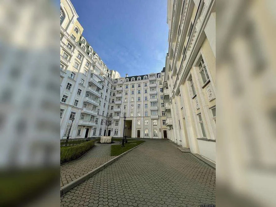 Продам 4-комн. квартиру 218.7 кв.м. - Фото 1