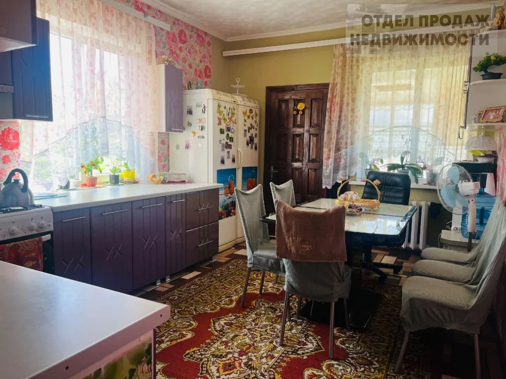 Просторный дом в районе СОШ 6 - Фото 3