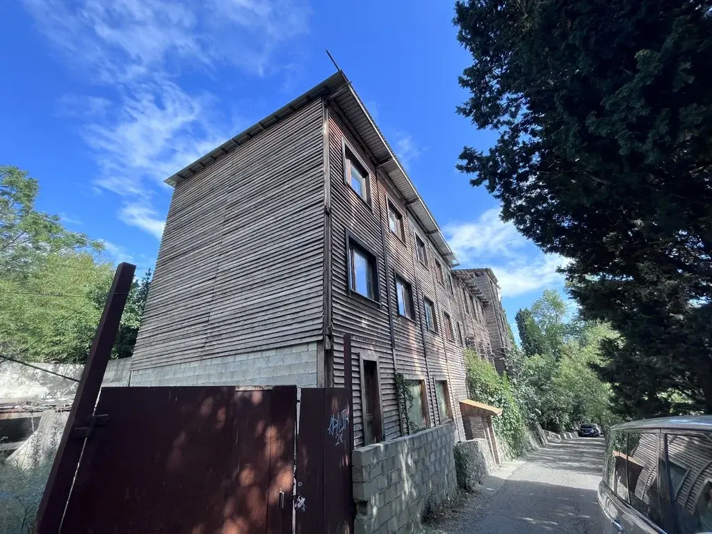 Участок на первой линии в 1 минуте от моря - Фото 3