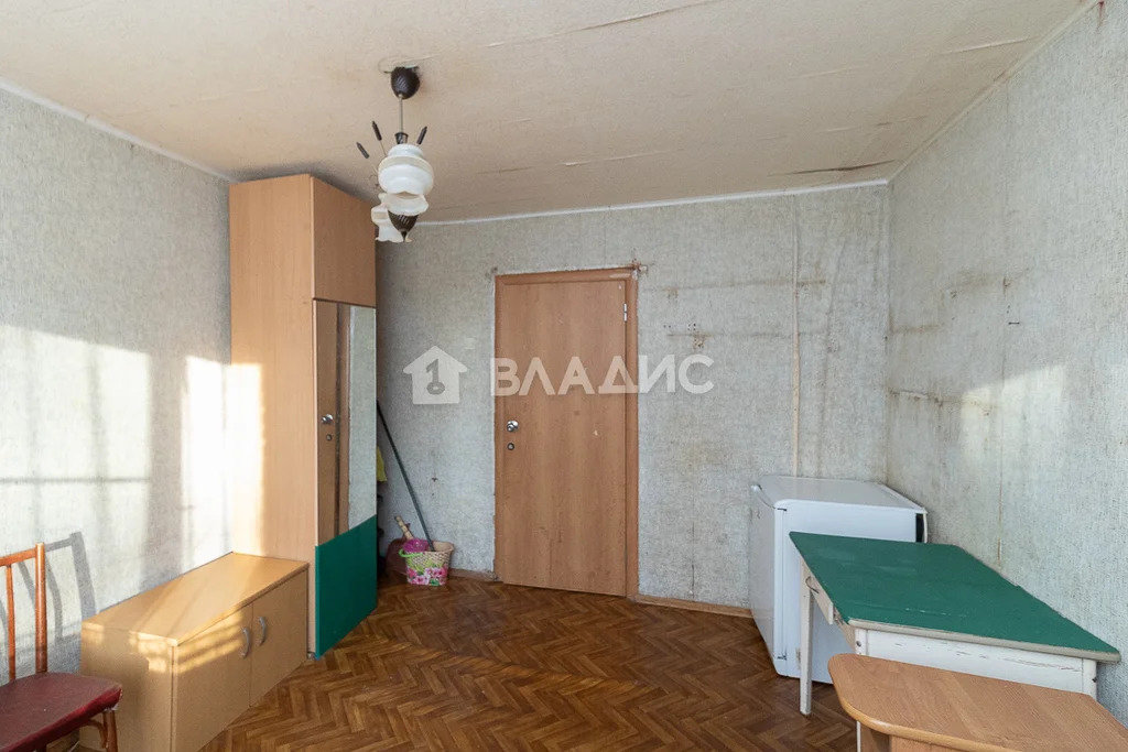 городской округ Владимир, улица 9 Января, д.1, комната на продажу - Фото 2