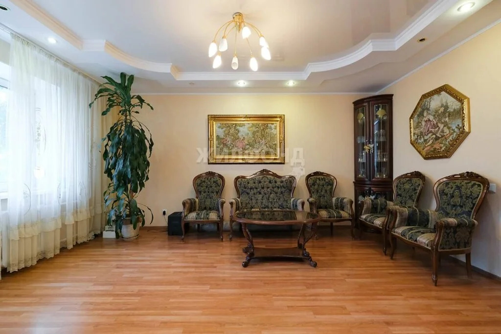 Продажа квартиры, Новосибирск, Кирова пл. - Фото 2