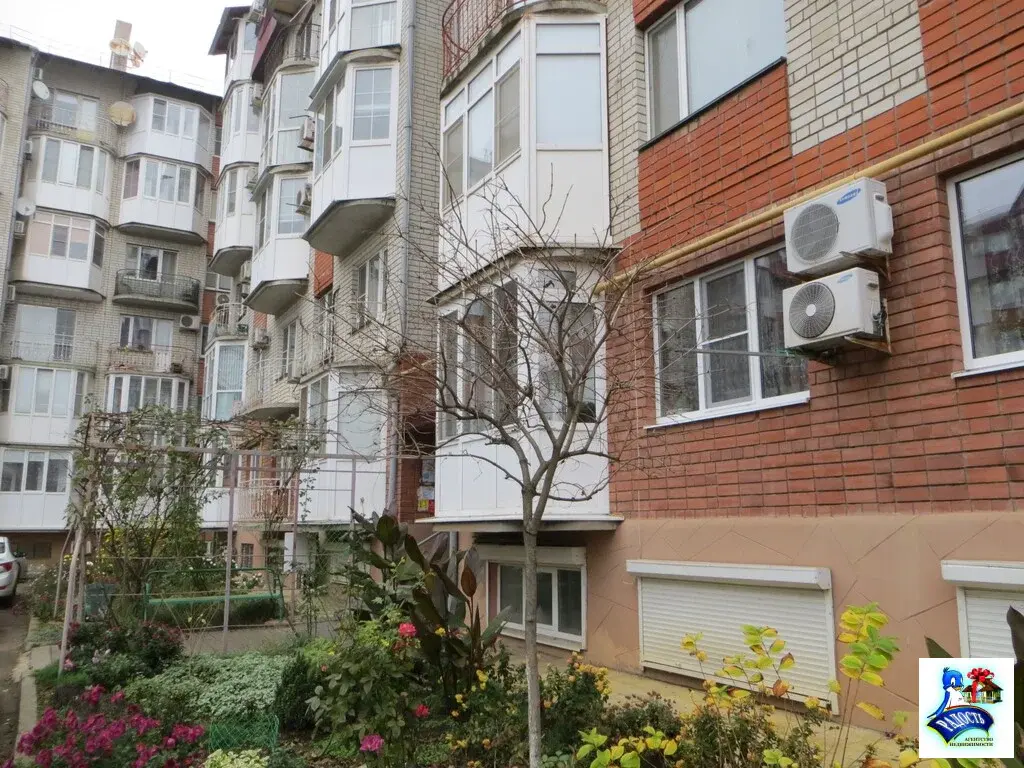 Продам трешку в престижном районе города. - Фото 1