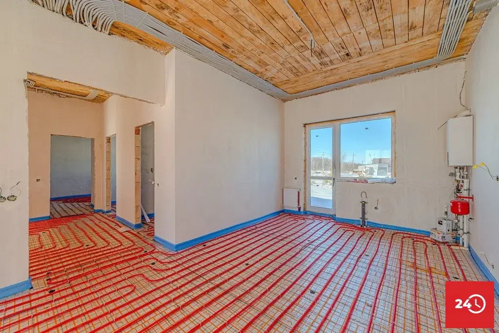 Пpoдаётcя шикаpный дом 108 кв.м., на ровном участке 10 cотoк - Фото 9