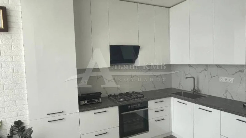 Продажа квартиры, Минеральные Воды, 40 лет победы - Фото 1