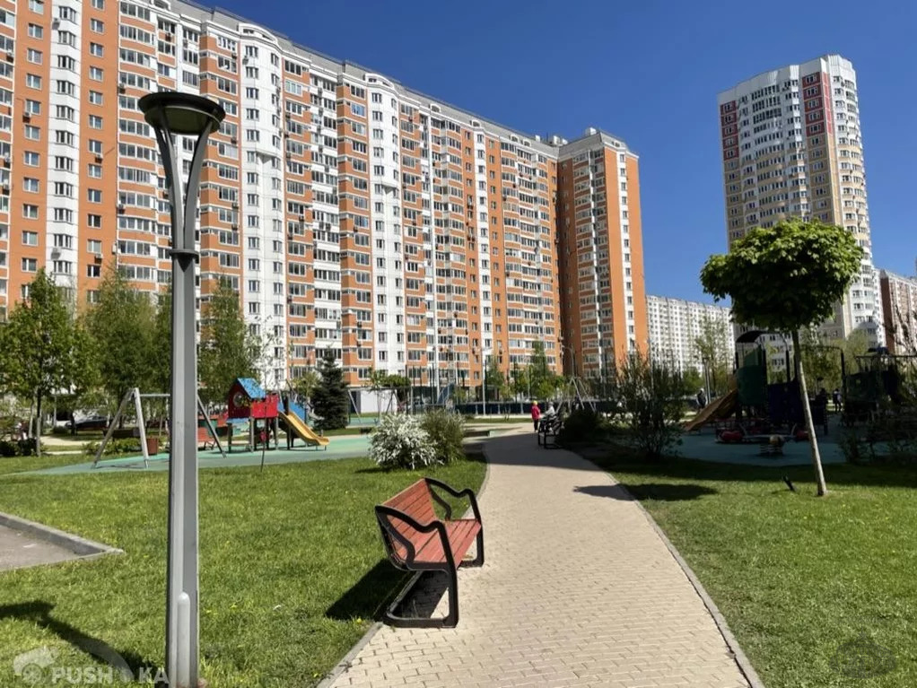 Моква п. Москва река кремль. Чонгарский бульвар 8к1. Красная площадь ночью. Поселение московский, киевское шоссе, 22-й километр.