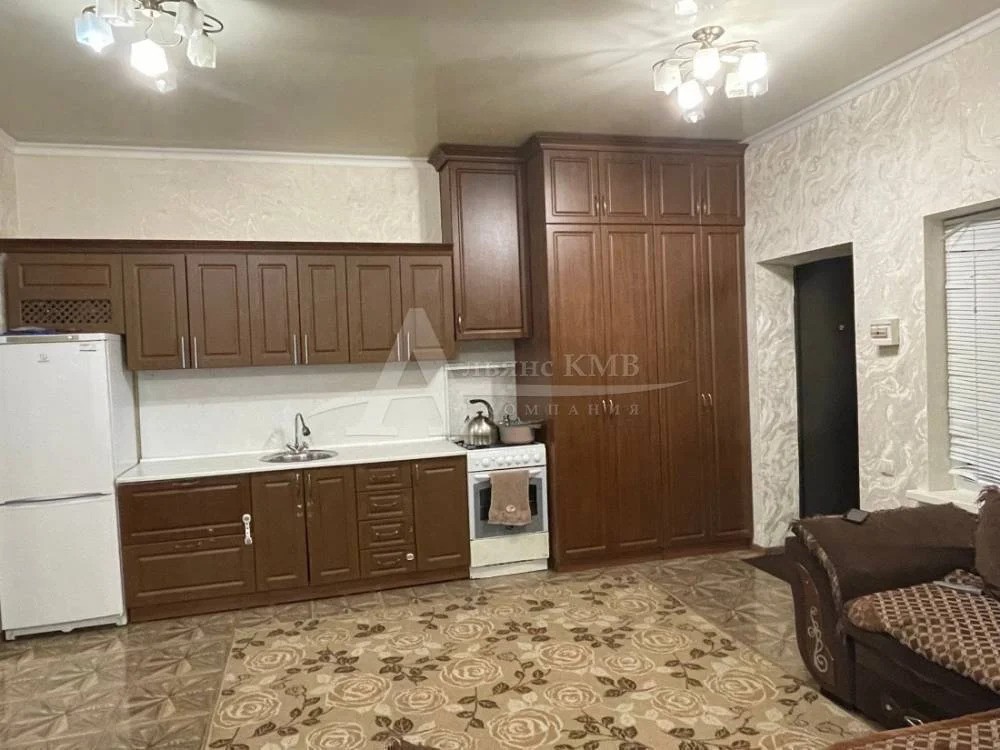 Продажа дома, Минеральные Воды, Клубная - Фото 1