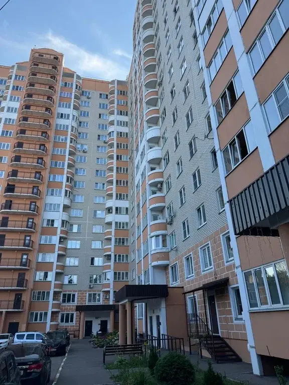 2-х комнатная квартира в Родниках - Фото 1