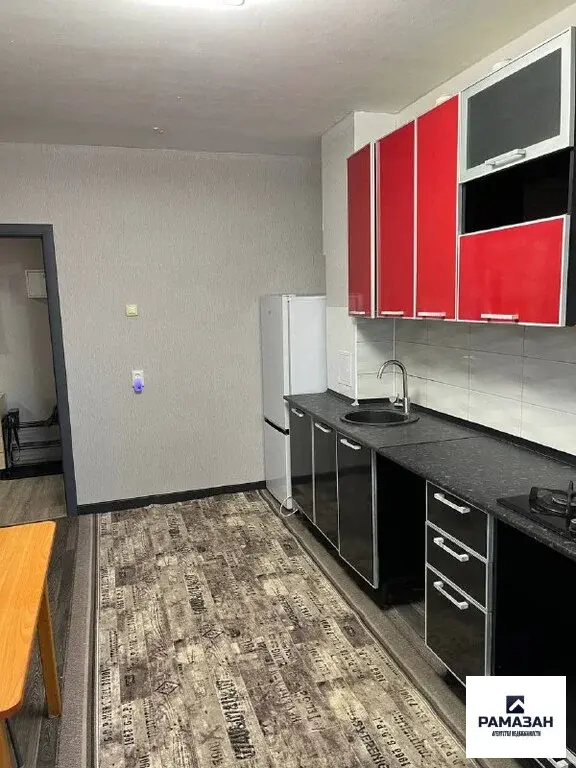 2-ком квартира ул.Гайсина, ЖК Радужный - Фото 3