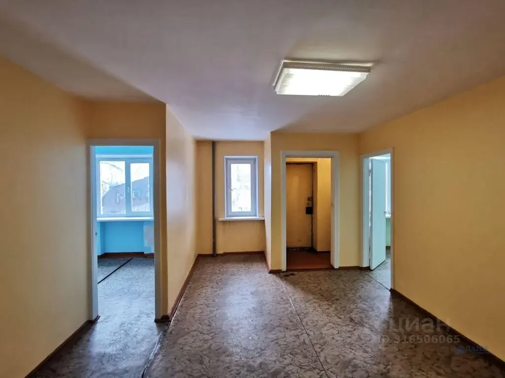 Продаю помещение свободного назначения 44.3м ул. Гагарина, 6, Магадан, - Фото 3