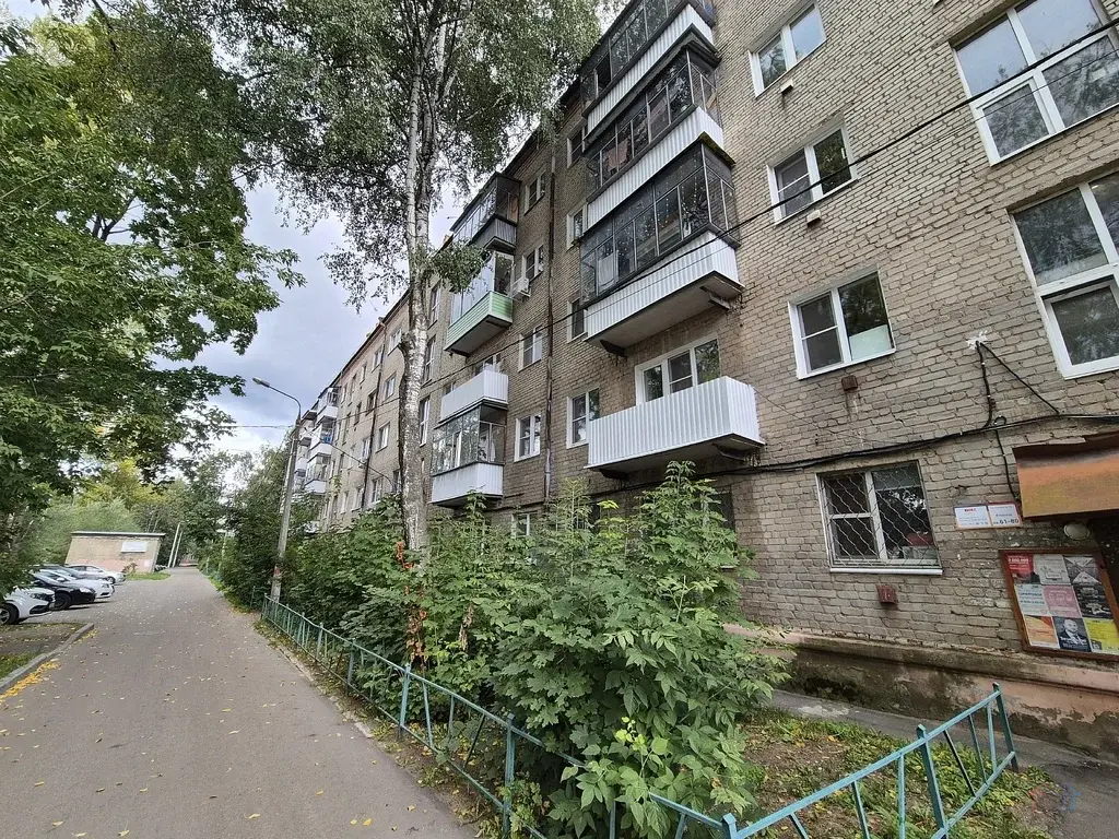 Доля в 2-к. квартире, 42,7 м2, 1/5 эт. - Фото 1