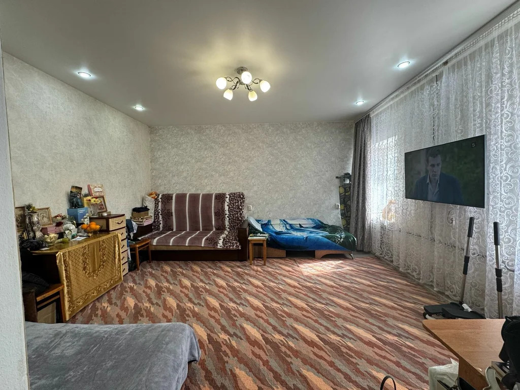Продажа квартиры, Верхнебаканский, ул. 40 лет Октября - Фото 2